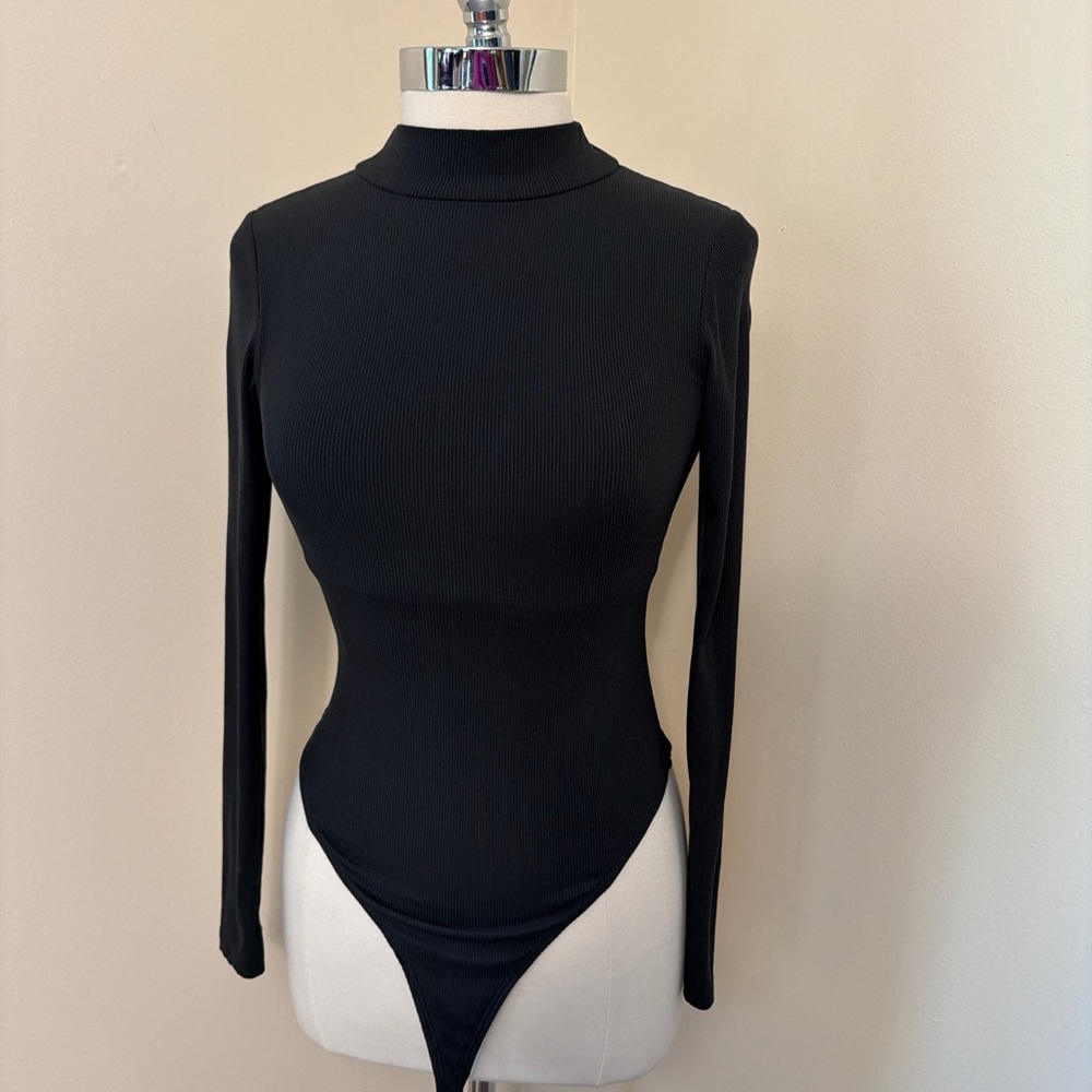 Girlfriend Collective Dark Green Ribbed Mockneck Thong Bodysuit M